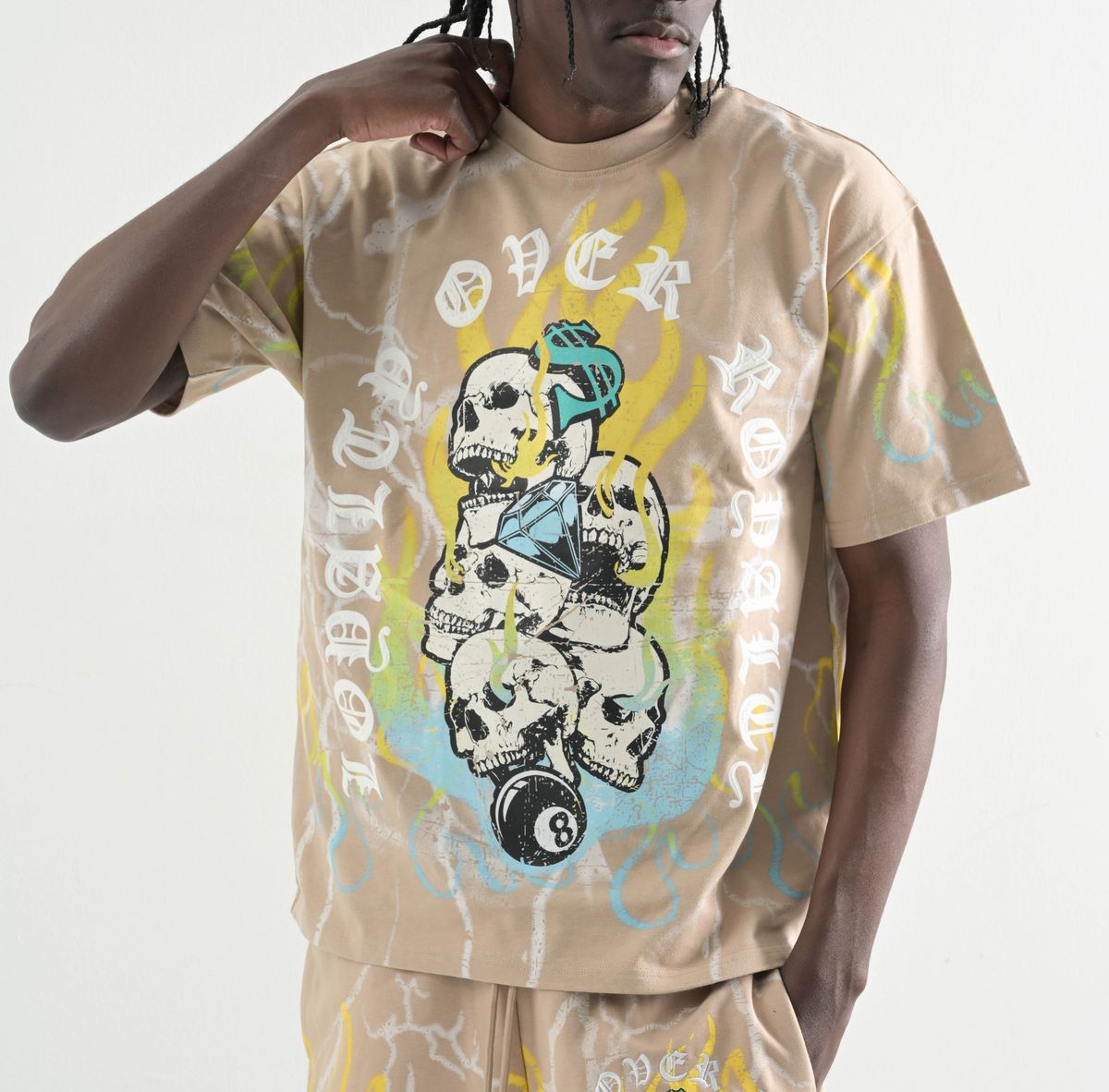 TAKER TEE AND SHORTS SETS